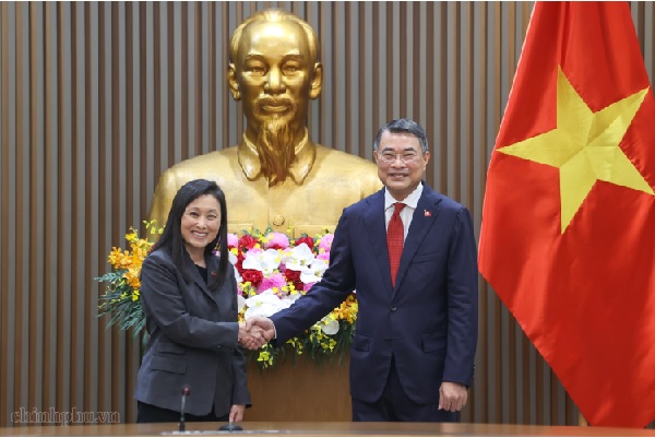 Thủ tướng Chính phủ Lê Minh Hưng tiếp Đại sứ Hoa Kỳ bà Jennifer Wicks